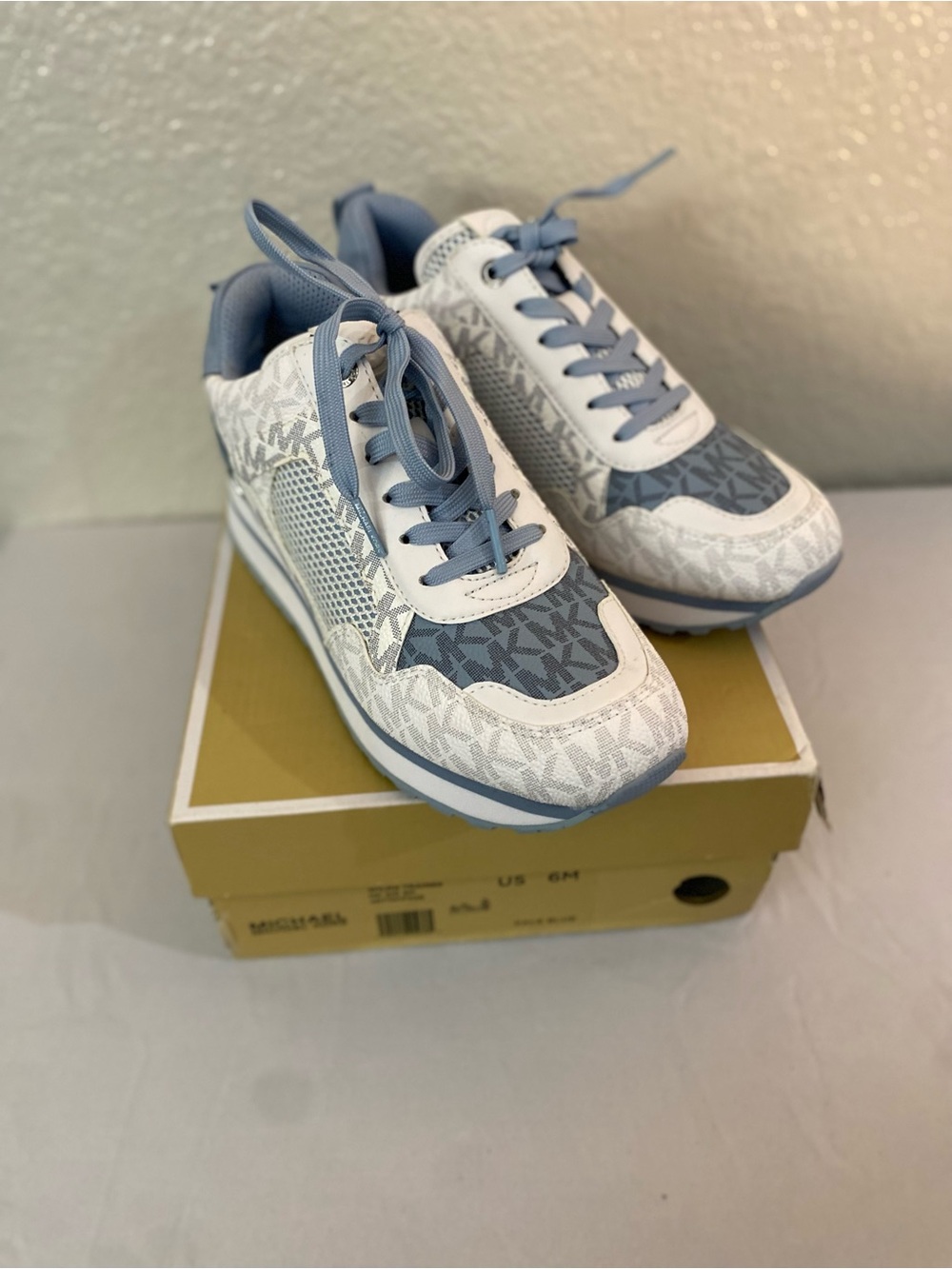 Michael Kors White and Light Blue Logo-Accent Sneakers